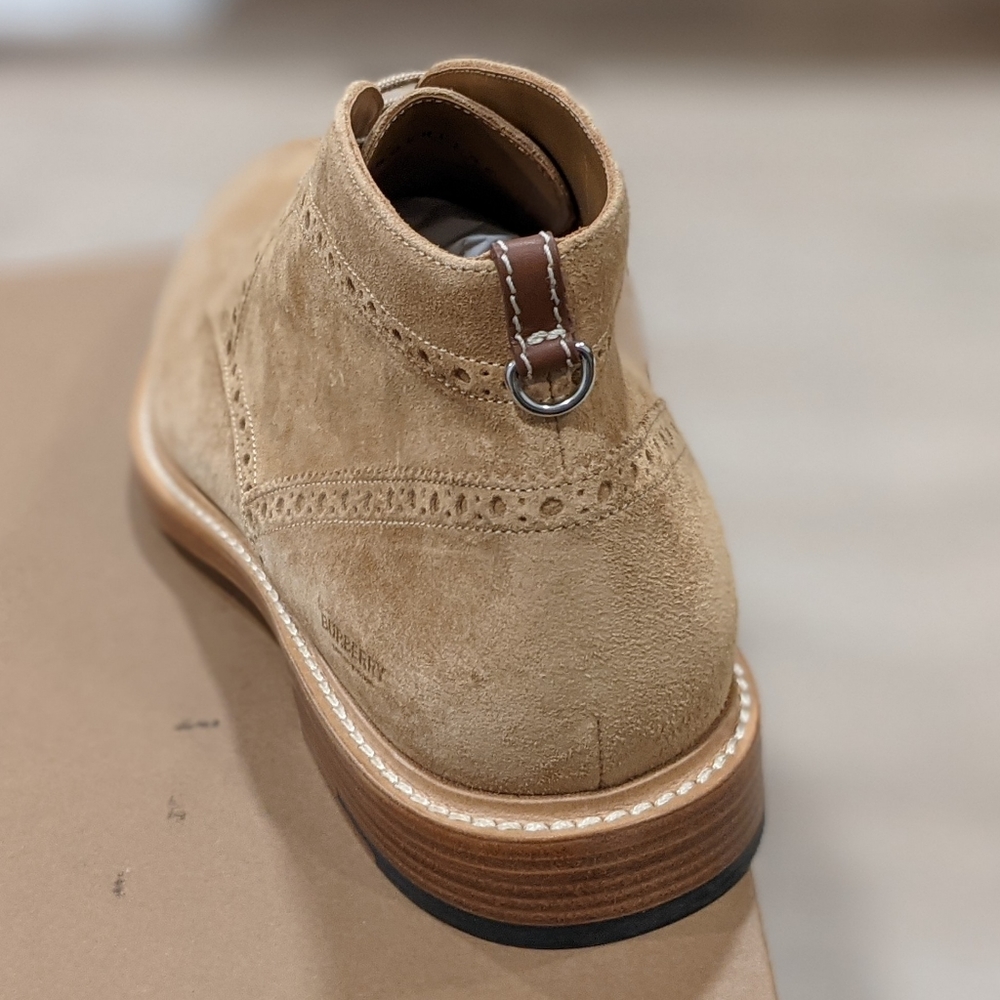 Mens Burberry "Barry" Brogue Suede Chukka Boots Tan - Picture 4 of 7